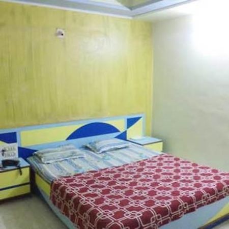 جاندي نجر Hotel Gokul المظهر الخارجي الصورة